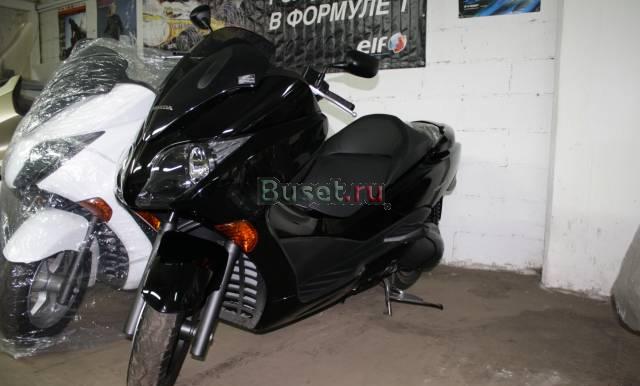 Скутер Honda Forza 250 2008г.(новый) Санкт-Петербург