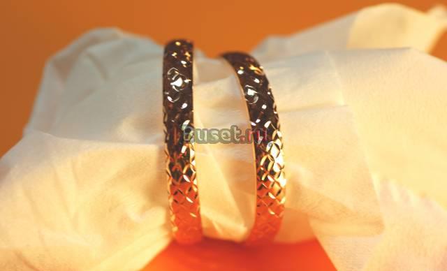 Изделия из золота Серьги, кольца, браслеты Москва