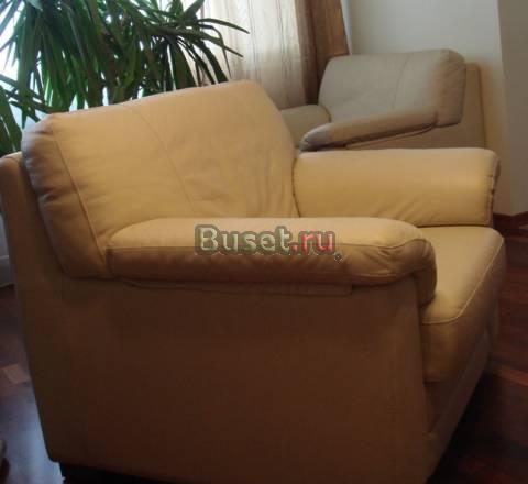 Красивое кожаное итальянское кресло Москва