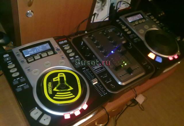 2x Vestax CDX-05 + Stanton m.212 Санкт-Петербург