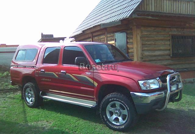 Toyota Hilux, 2004 Челябинск