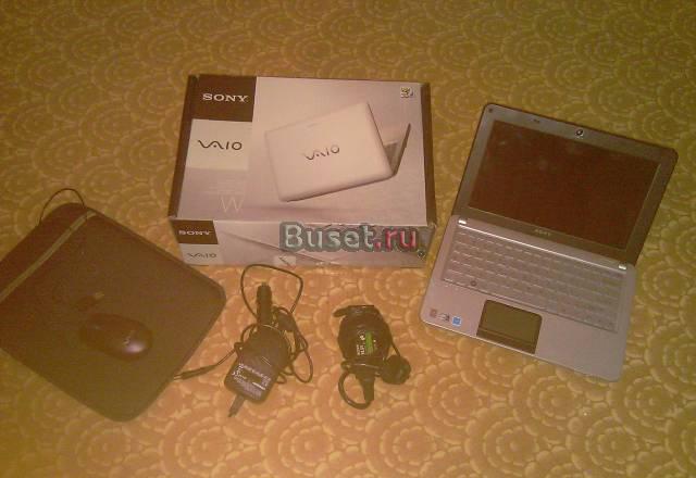 Нетбук Sony-VPC-W11S1R/T коричневый Москва