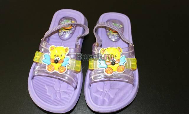 Легкая обувь девочке р.27-28 Москва