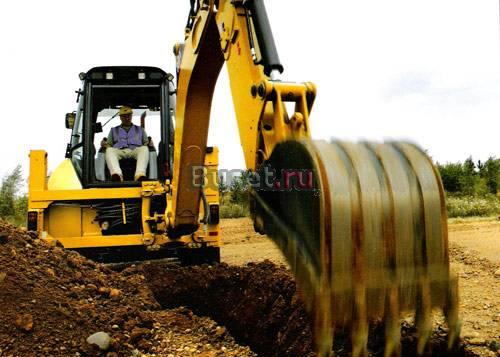 Сдаю в аренду экскаватор погрузчик Санкт-Петербург