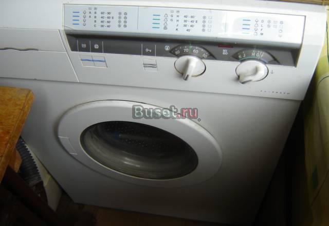 Стиральная машинка Zanussi ремонт или запчасти Москва