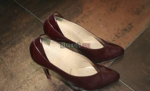 Оригинал Элегантные кожаные туфли Louboutin Москва