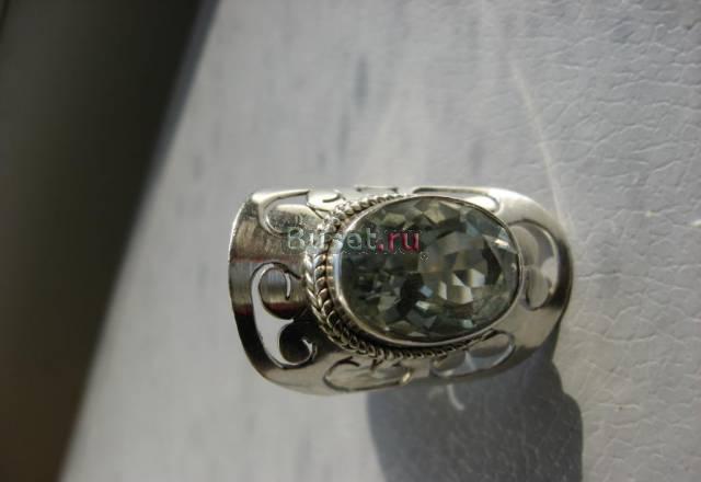 Серебряное кольцо с зелёным аметистом 925 пр Оленегорск