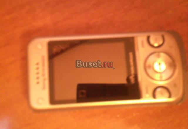 Sony Ericsson W760i Москва