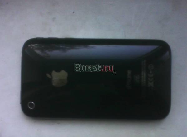 Меняю Iphone 3Gs 32Gb black на ноутбук Москва
