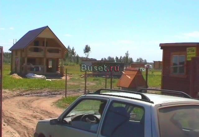 Уч-к 10сот.в р-не д.Агарино Серп.р.98км от МКАД Москва