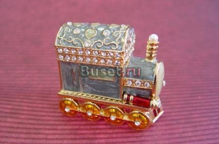 Шкатулка в киде паровоза Москва