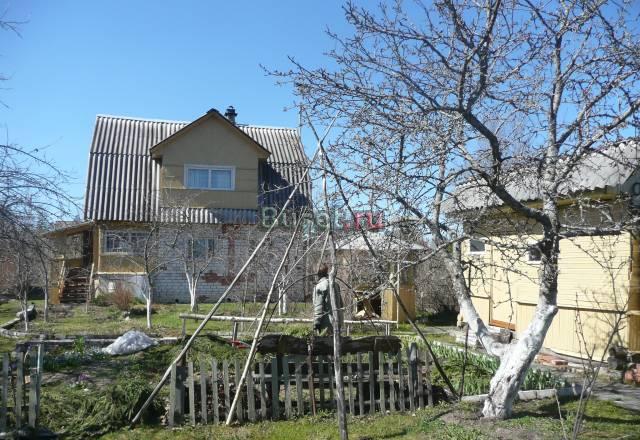 Дачный участок с домом, садом и постройками Санкт-Петербург