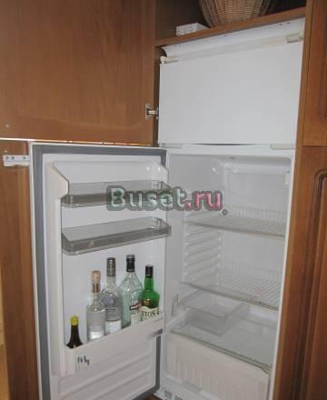 Холодильник ariston 140см Москва