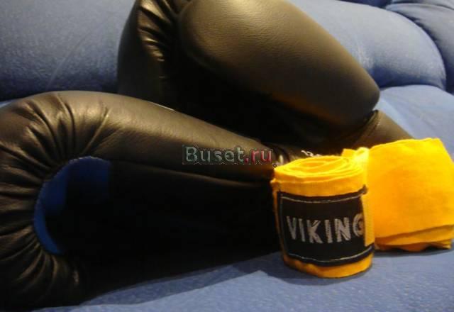 Боксерские перчатки рэй спорт 12-Oz (почти новые) Москва