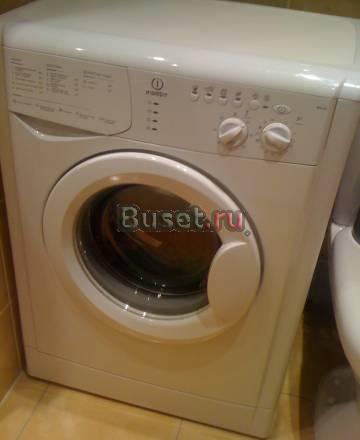 Стиральная машина Indesit wisl 82 Санкт-Петербург