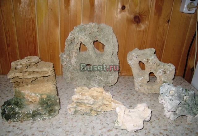 Камни туфы и кенийский Санкт-Петербург