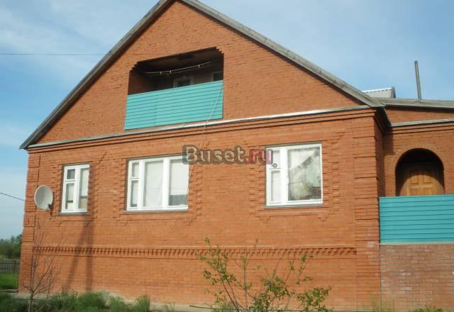 Дом в районном центре Красноармейское Самара