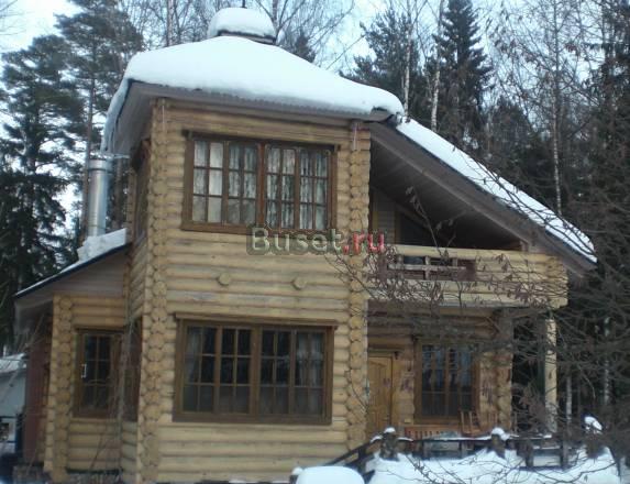 Продается деревянный дом в киз "Зеленая роща" Голицино