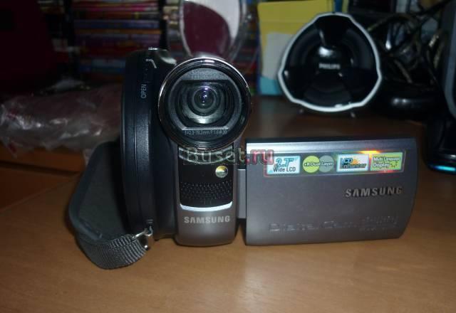 Продаю видеокамеру Москва