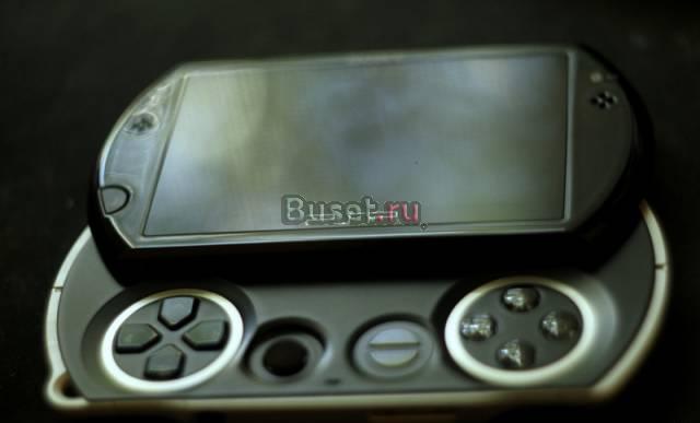Продаю почти новую PSP GO 16 gb (PSP-N1008 PB) Москва