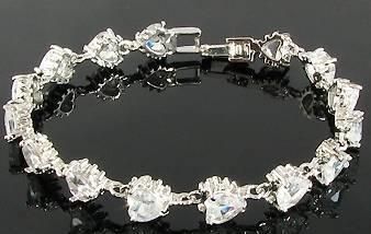 Браслеты с бриллиантами, изумрудами, аметистами Санкт-Петербург