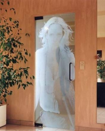 лазерная гравировка больших размеров в интерьере Москва