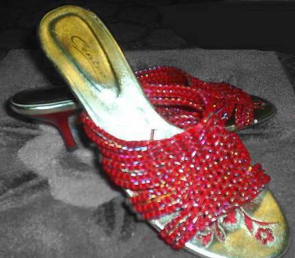 Модные босоножки с цветами 39 размер Москва