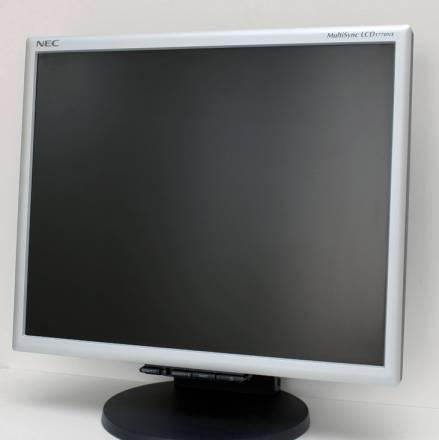 ЖК монитор 17" NEC 1770nx в отличном состоянии Москва