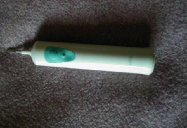 Зубнаяэлектросчетка враун.на ю-з.  600р Санкт-Петербург