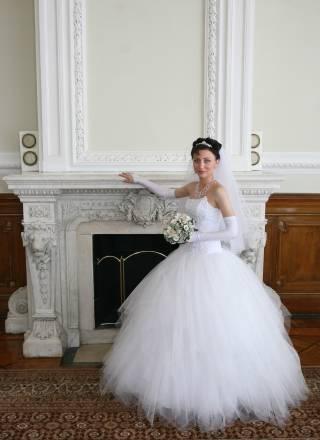 Свадебное платье 42-44 р-ра Санкт-Петербург