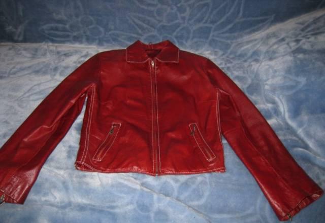 Куртка кожаная р 44 Италия. Отличное состояние Москва
