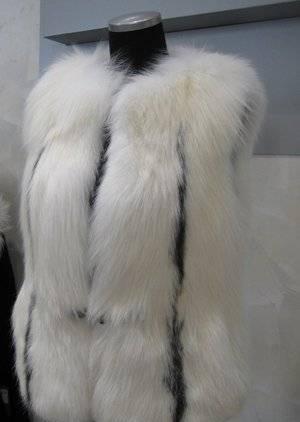 ЖИЛЕТ ЛИСИЦА СНЕЖНАЯ Москва