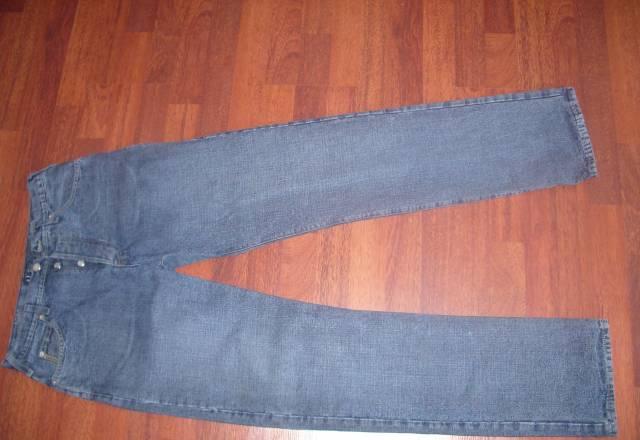 Джинсы armani Санкт-Петербург