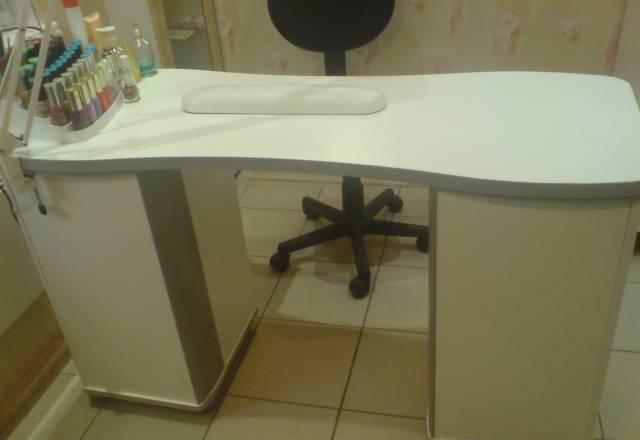 Стол для маникюра двухтумбовый Екатеринбург