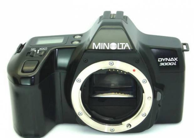 Зеркальный плёночн Minolta dynax 3000i  + вспышка Москва