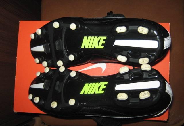 Бутсы nike (12шипов) Москва