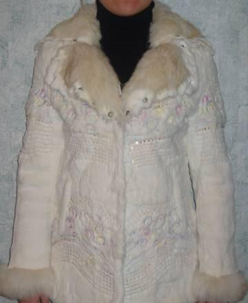 Шубка зайчик с вышивкой.болгария Москва
