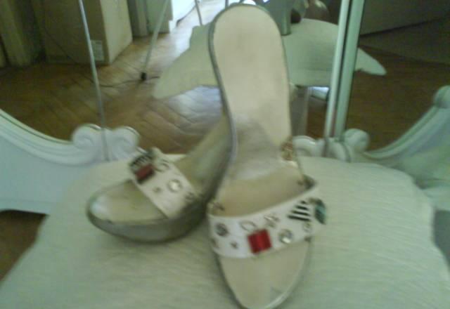 Босоножки Санкт-Петербург