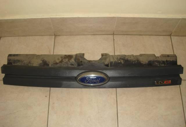 Решетка радиатора Ford Transit Connect Москва