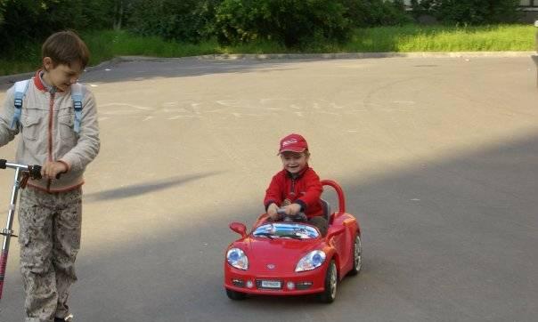 Детский автомобиль Санкт-Петербург