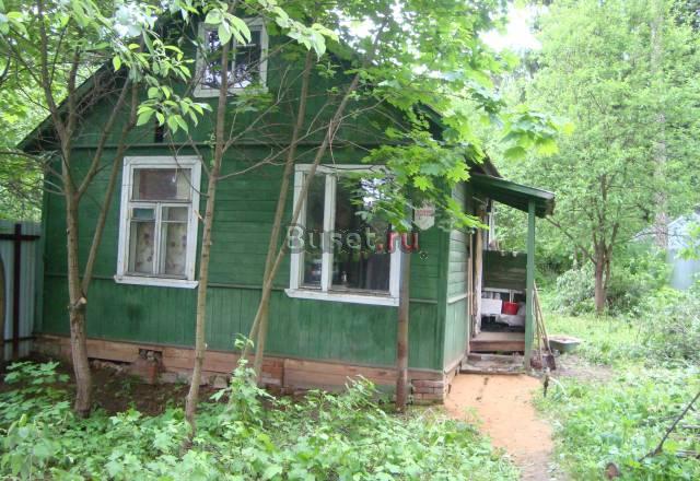 Продается участок со старым домом Москва