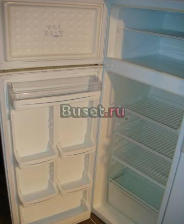 Холодильник  zanussi  155 см Санкт-Петербург