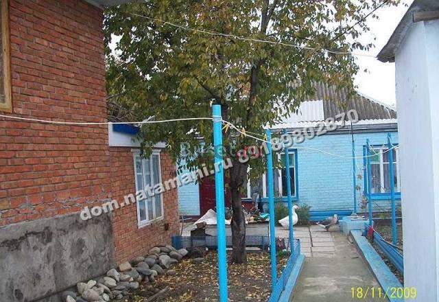 Благоустроенный дом в районе центрального парка Темрюк