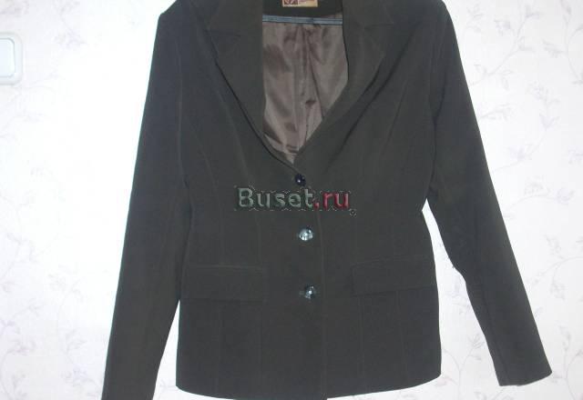 Пиджак темно зеленого цвета Санкт-Петербург