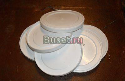 Крышки полиэтиленовые Москва