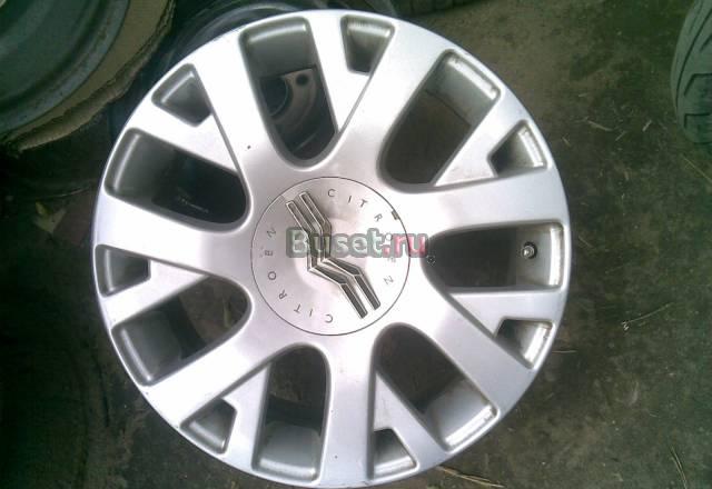 Оригинал ситроен с 4,идеал.сост,радиус 16,шины Москва