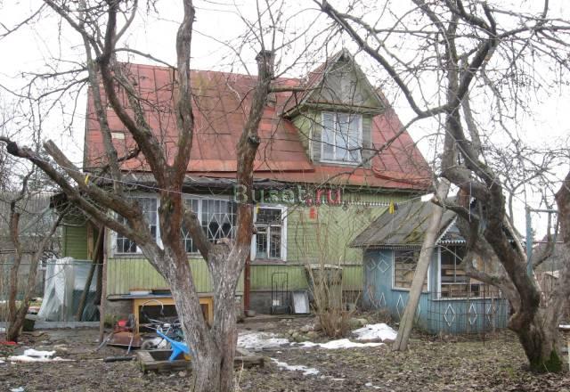 1/2 дома в Петергофе Санкт-Петербург