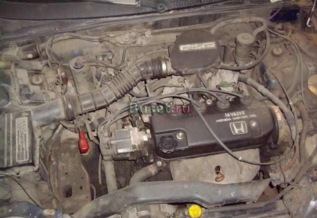 Запчасти на IV Civic Москва