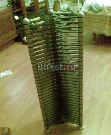 Стойка под DVD диски на 32 диска, новая, обмен Москва