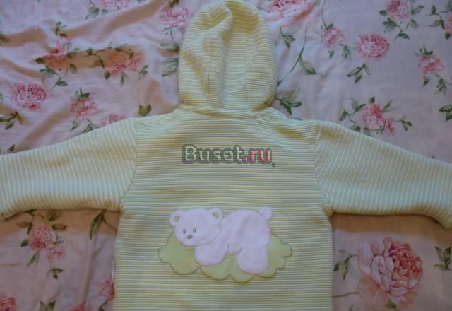 Очень симпотичная курточка весна-лето 6-9мес Москва